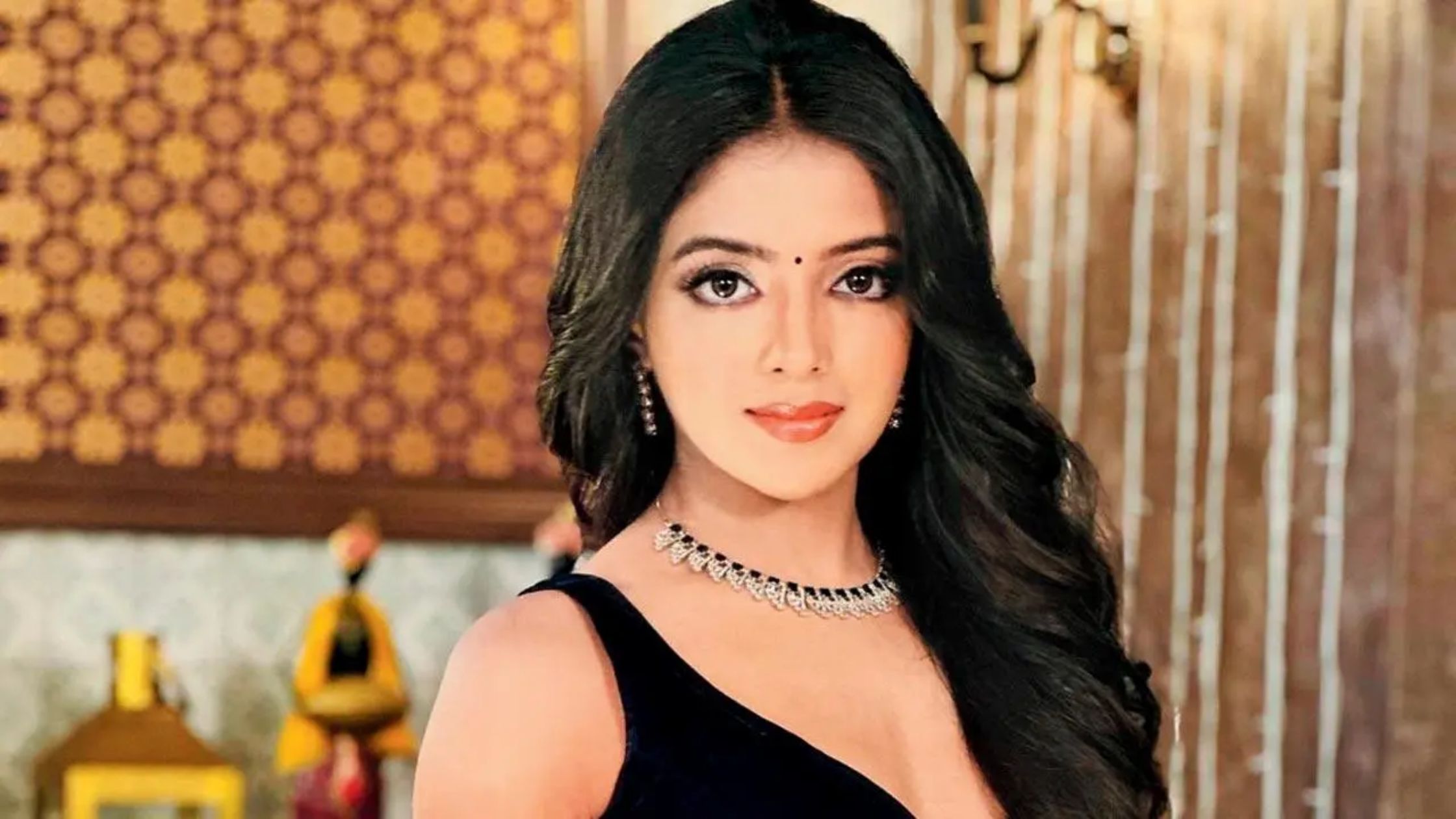 Khushi Dubey Breaks Silence on Bigg Boss 19 Buzz Amid Show Shutdown: “Main Gham Mein Hoon”
